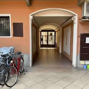  Apartamento Corte Del 6 - Cozy Modern Flat B Italia